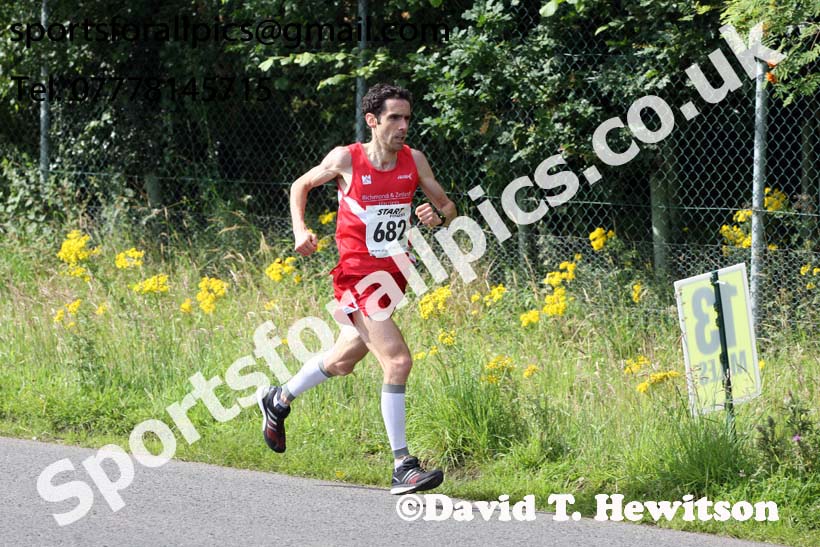 Hexham Half Marathon. Photo: David T. Hewitson/Sports for All Pics